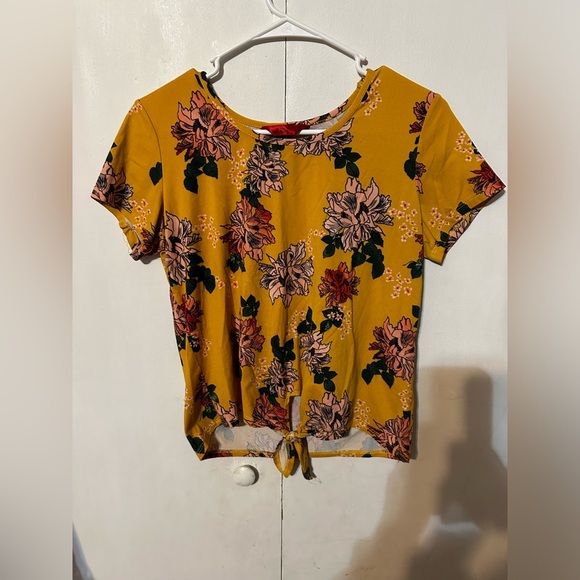 Yellow Floral Large Shirt - Picture 1 of 3